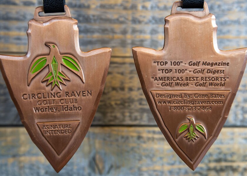 Circling Raven Golf Club engraved arrowhead bag tag