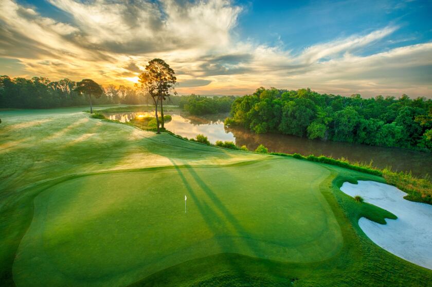 Whispering Pines: Hole 14