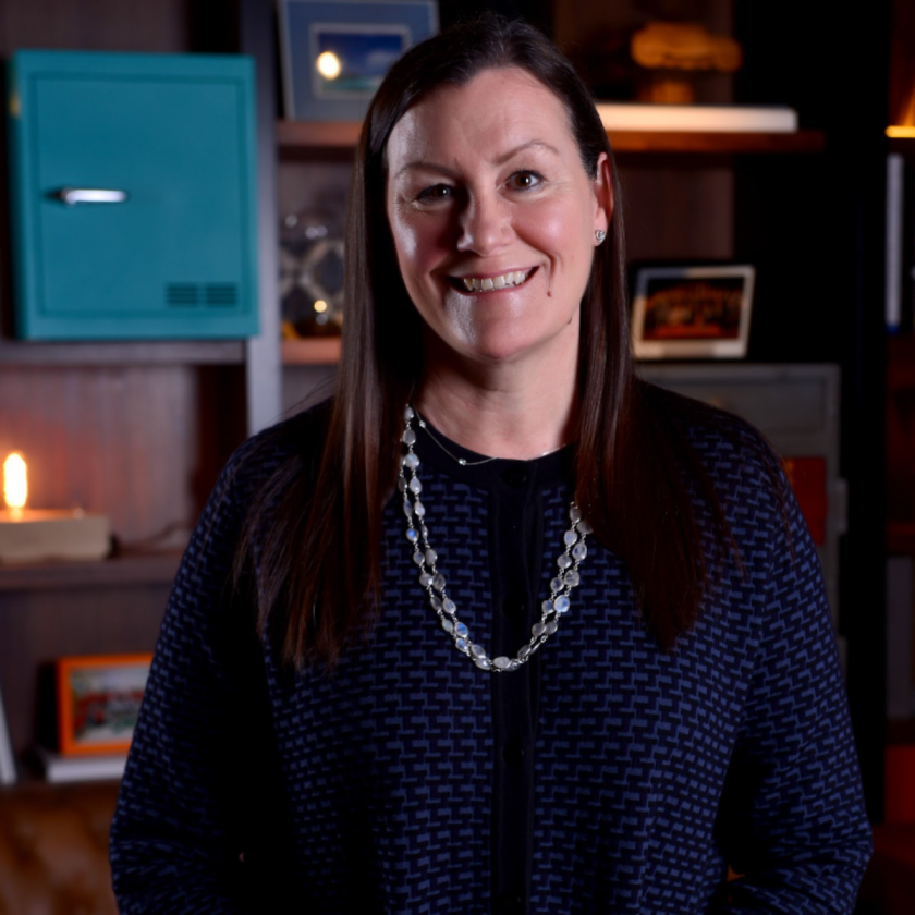 Sara Kearney headshot.png