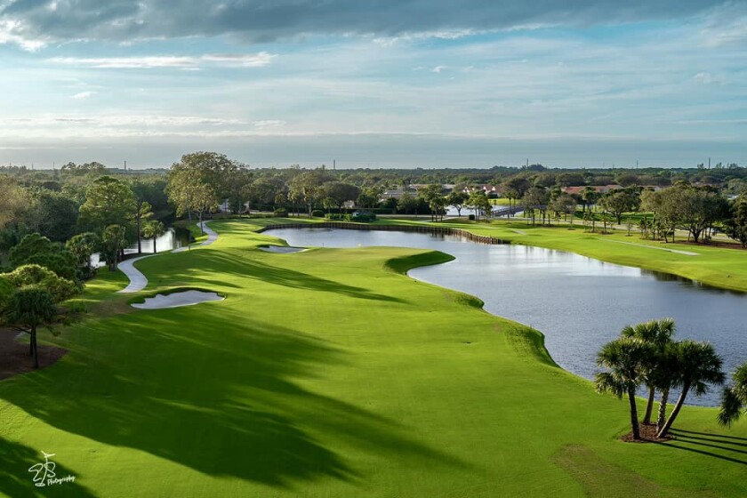 Jonathans Landing, Village Course