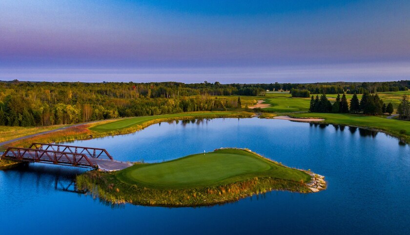 15th green at Sweetgrass