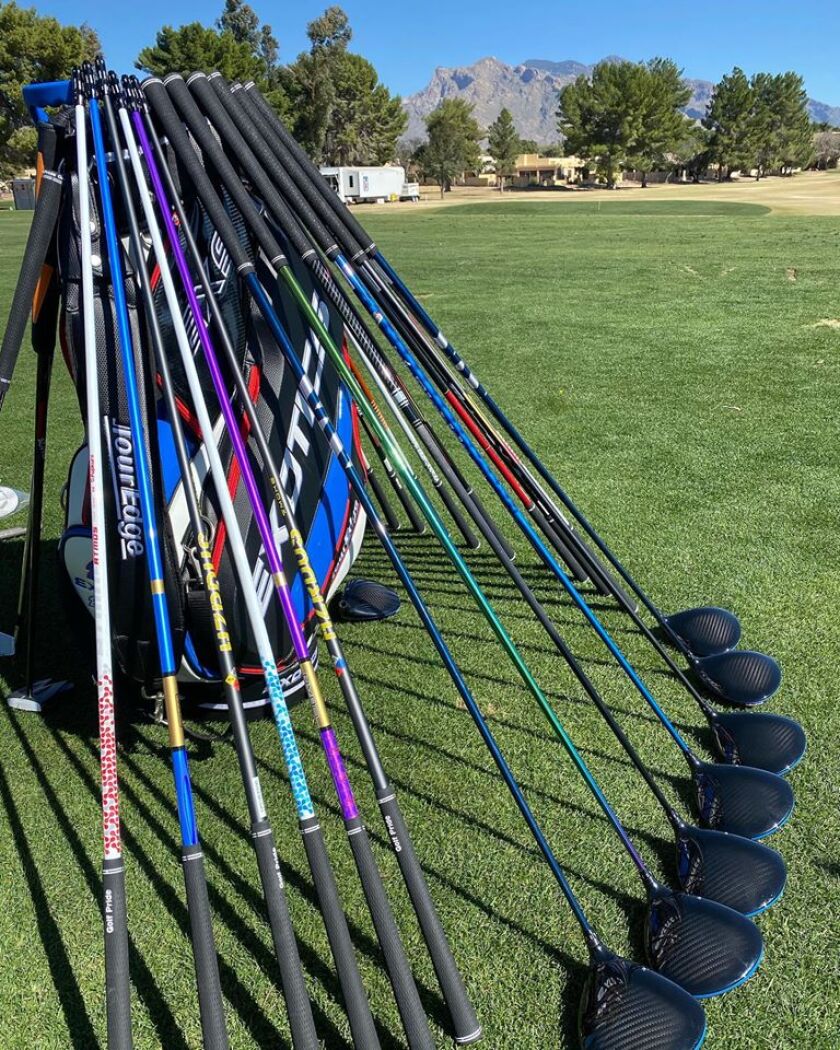 Tour Edge clubs
