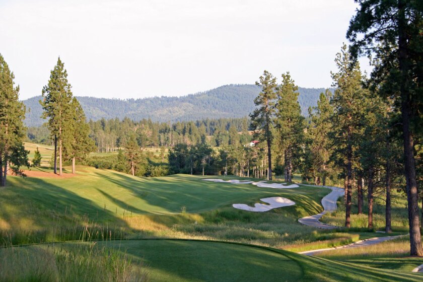 Circling Raven Golf Club 8th hole.jpg