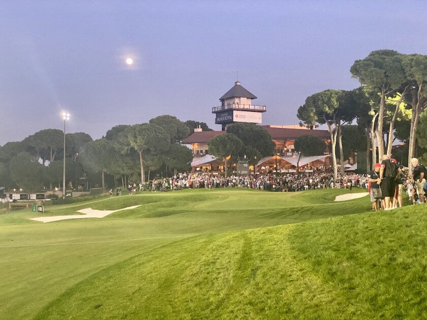 2019.turkish.open.finish.dark.lights.full.moon.jpg