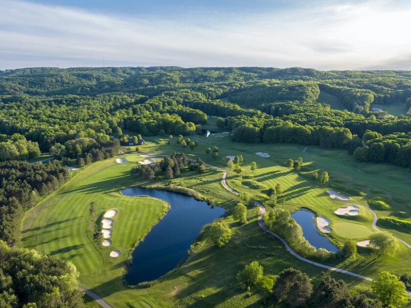 thumbnail_Boyne-Highlands_Ross8and13WEB-1.jpg