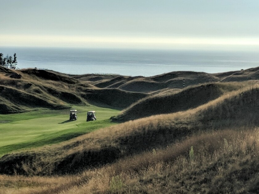 Arcadia-Bluffs.jpg
