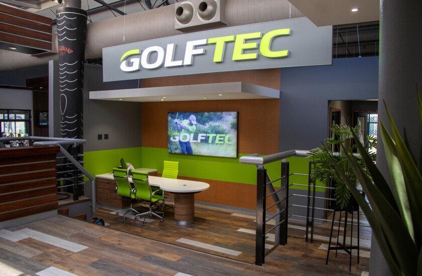 GOLFTEC SA Lobby.jpg